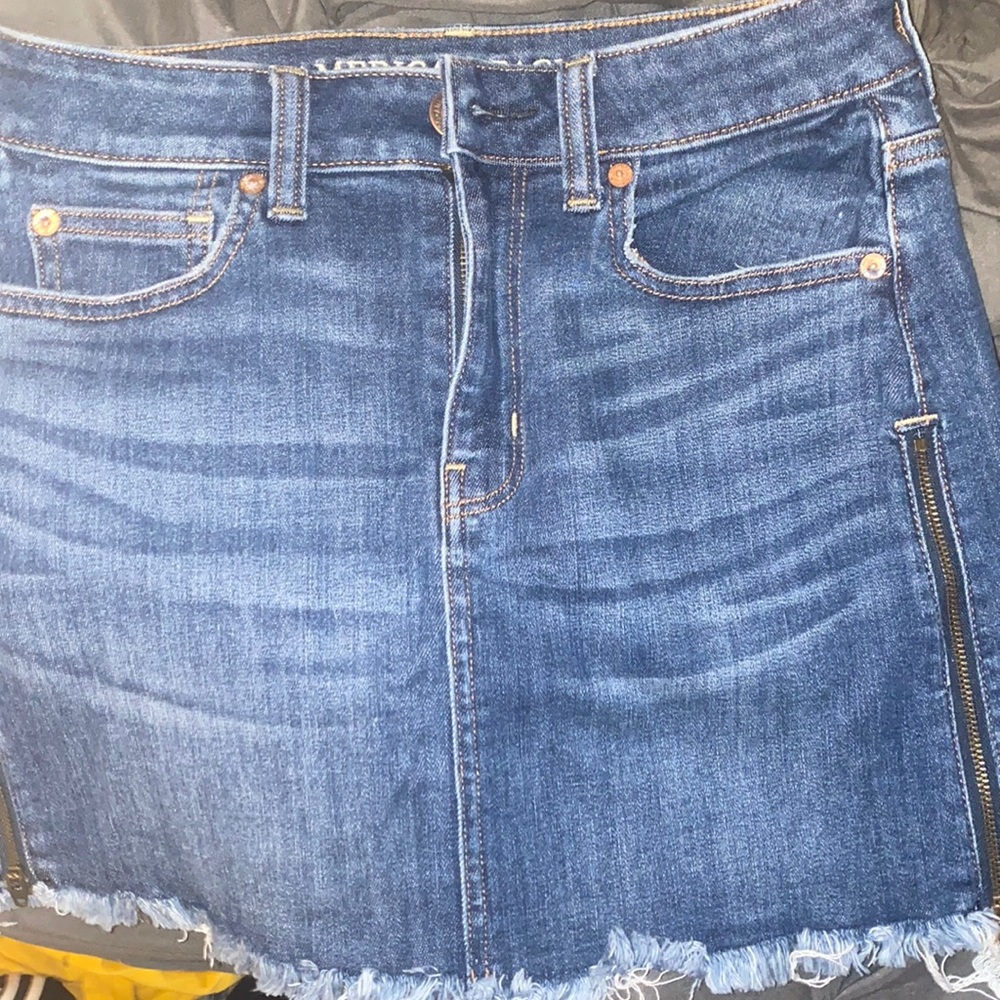 American Eagle jean skirt